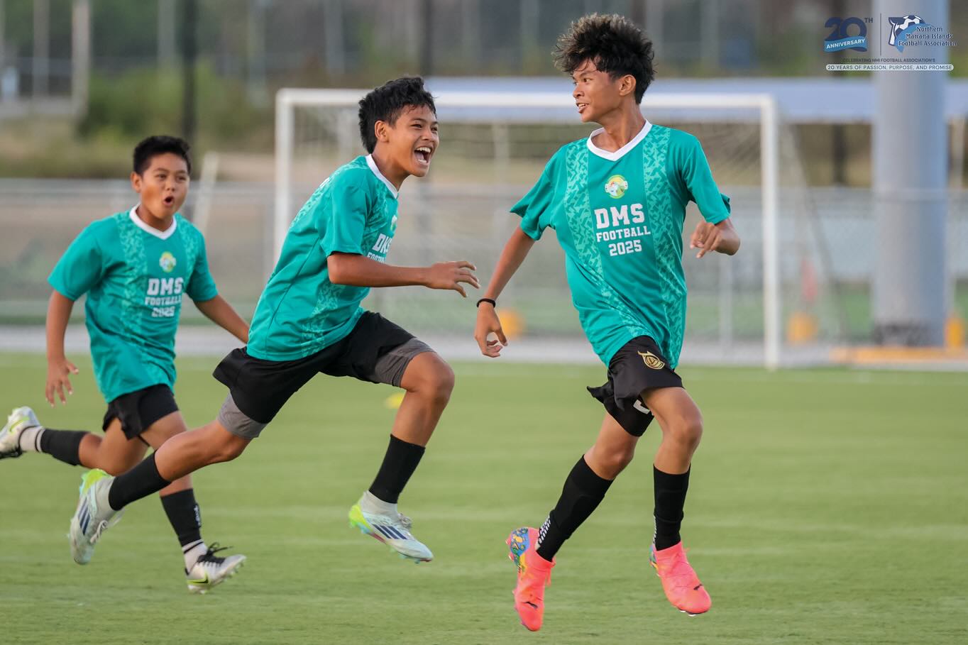 No photo description available.