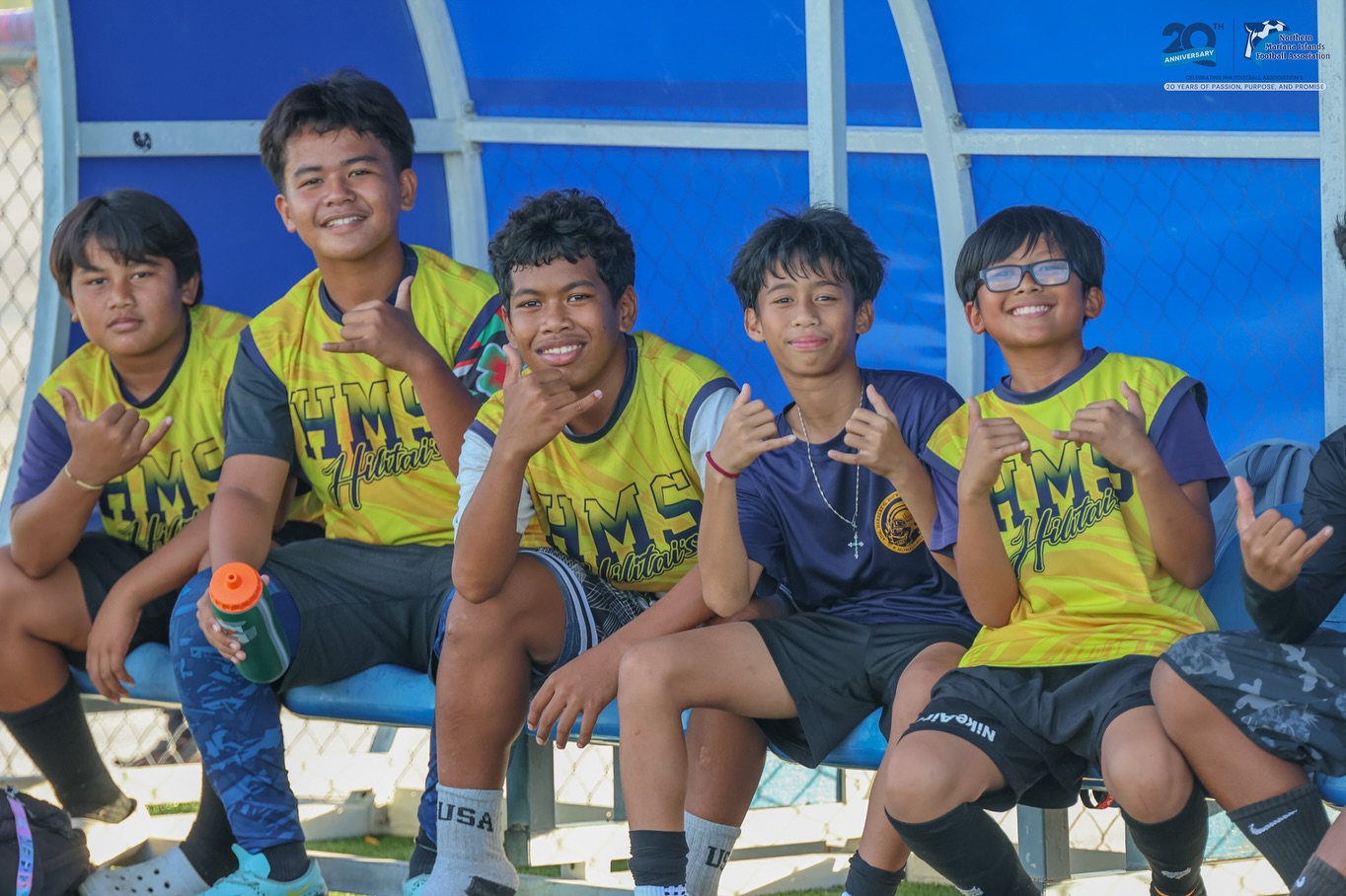 No photo description available.