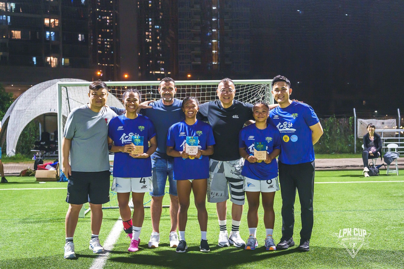 No photo description available.