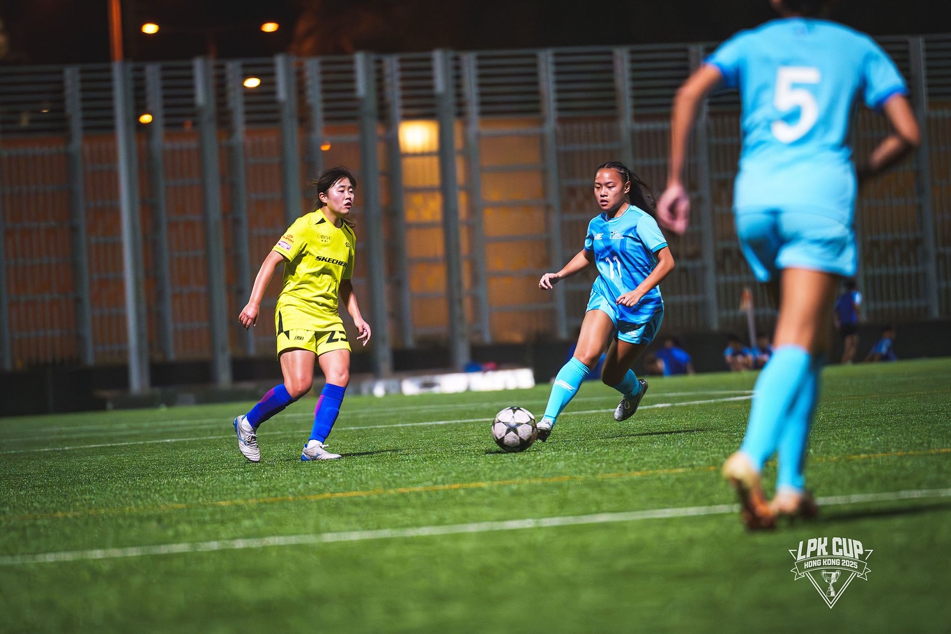 No photo description available.