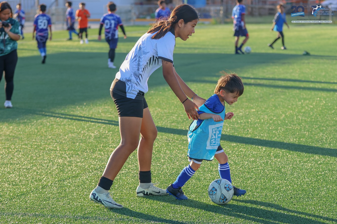 No photo description available.