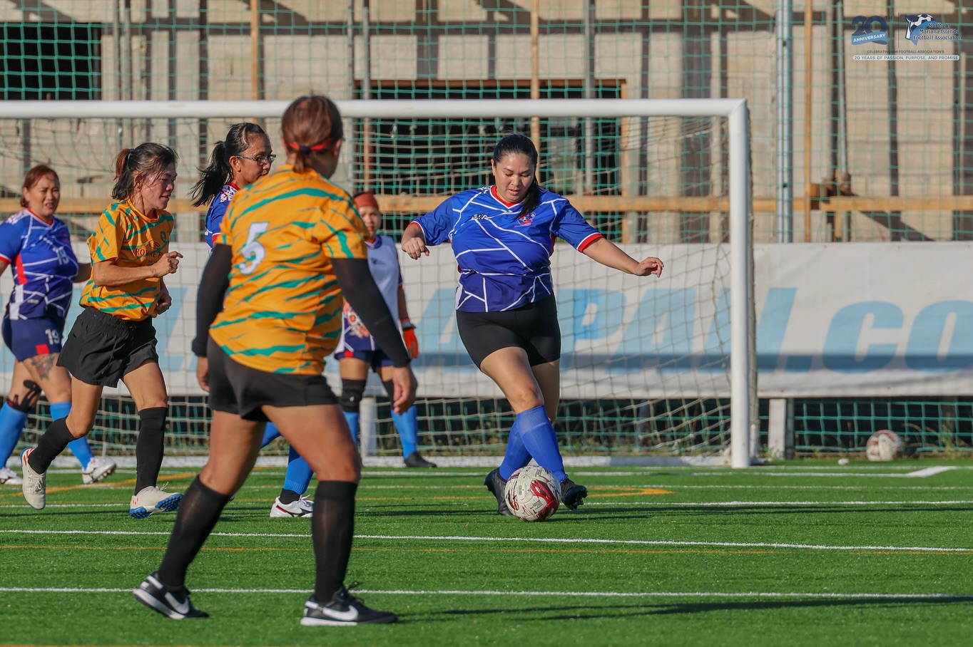 No photo description available.