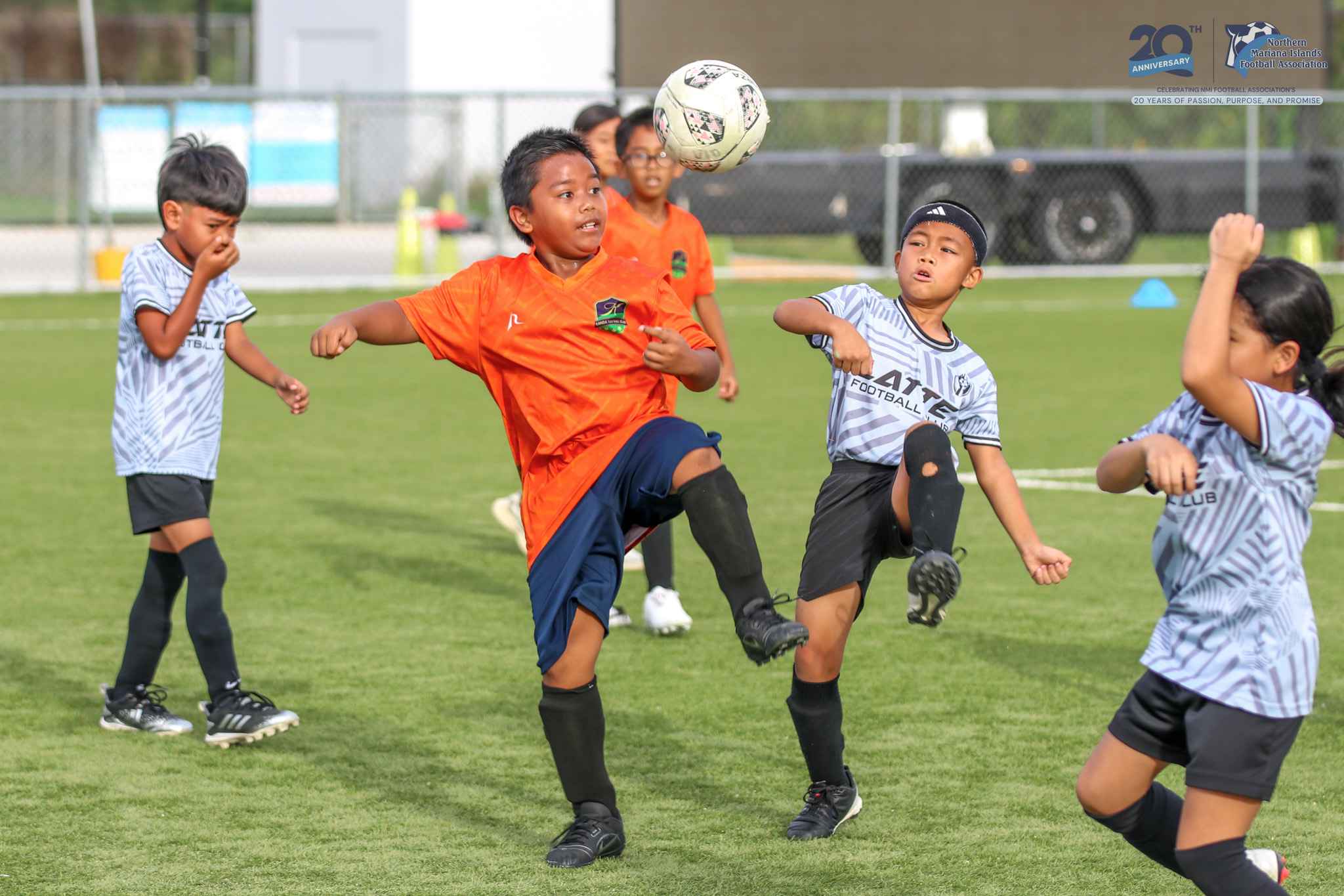 No photo description available.