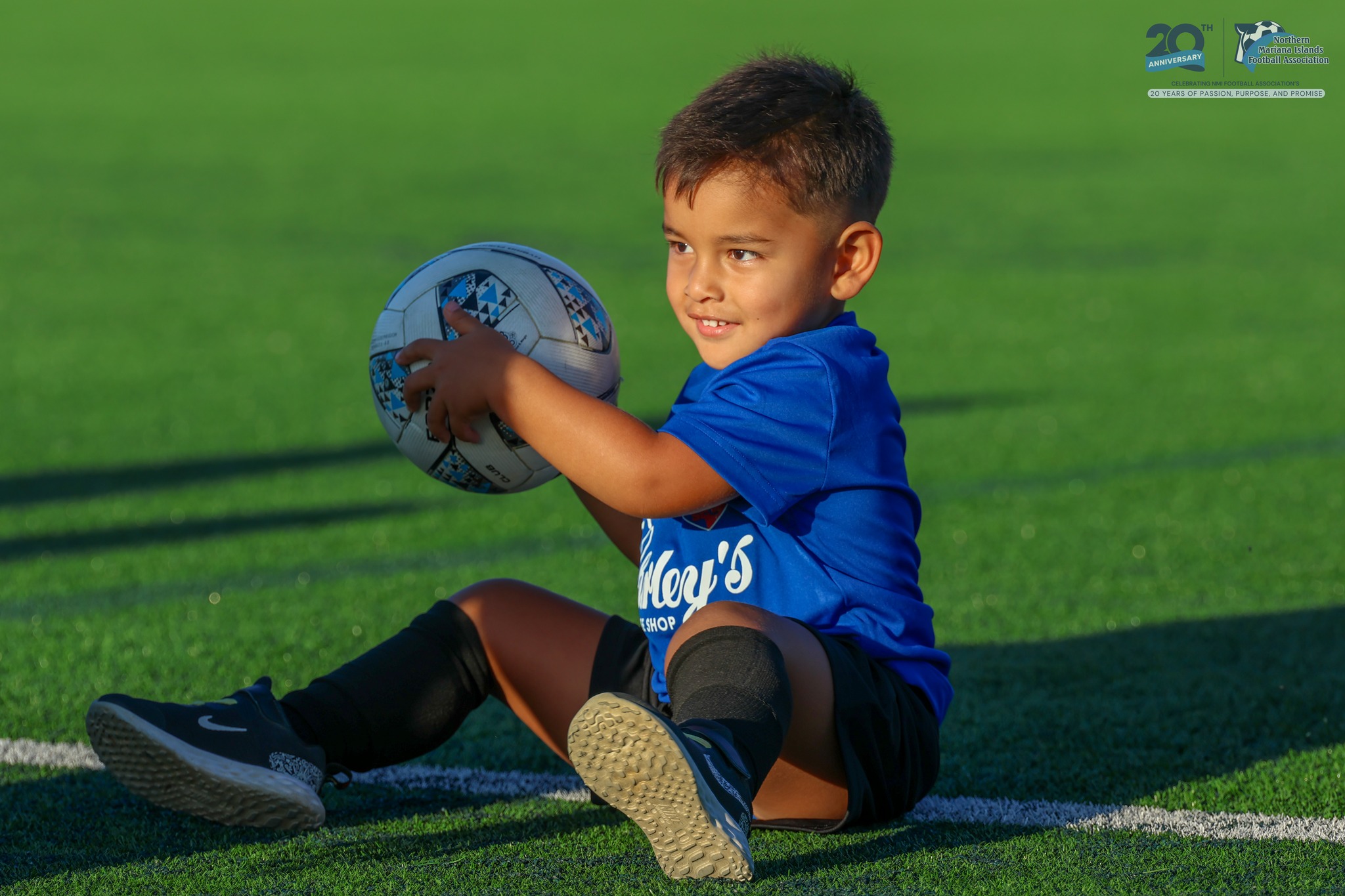 No photo description available.