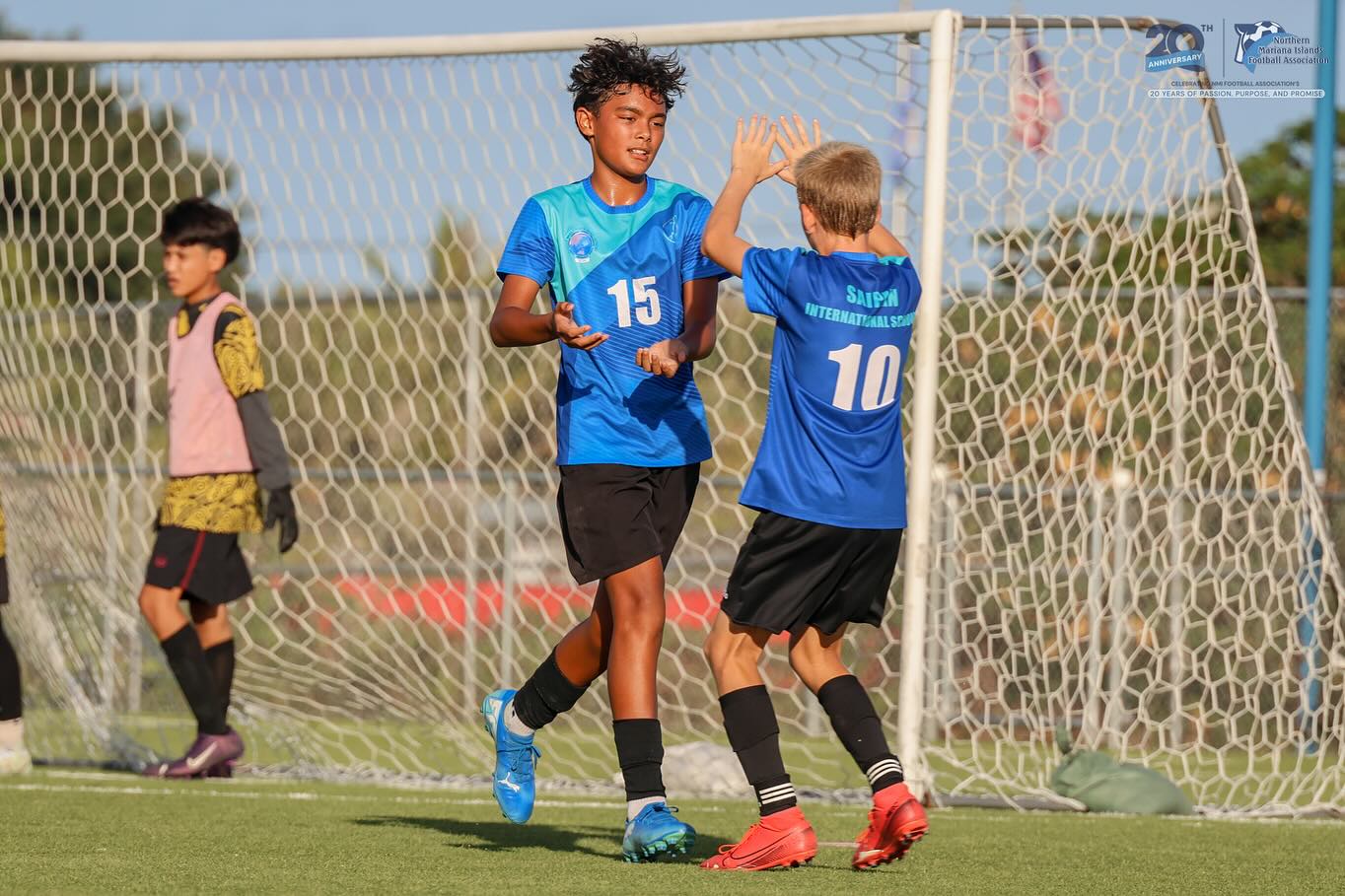 No photo description available.