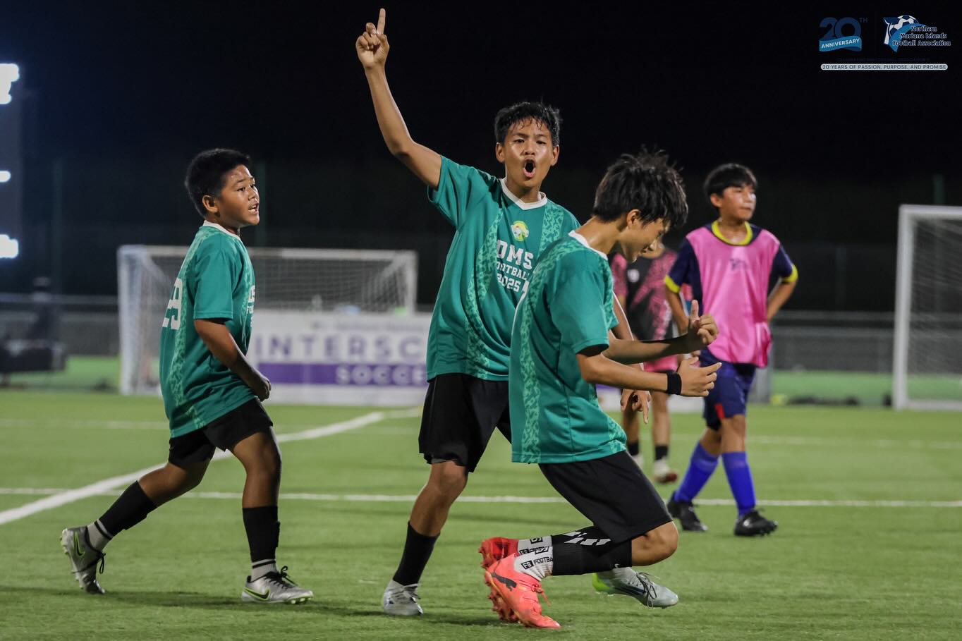 No photo description available.