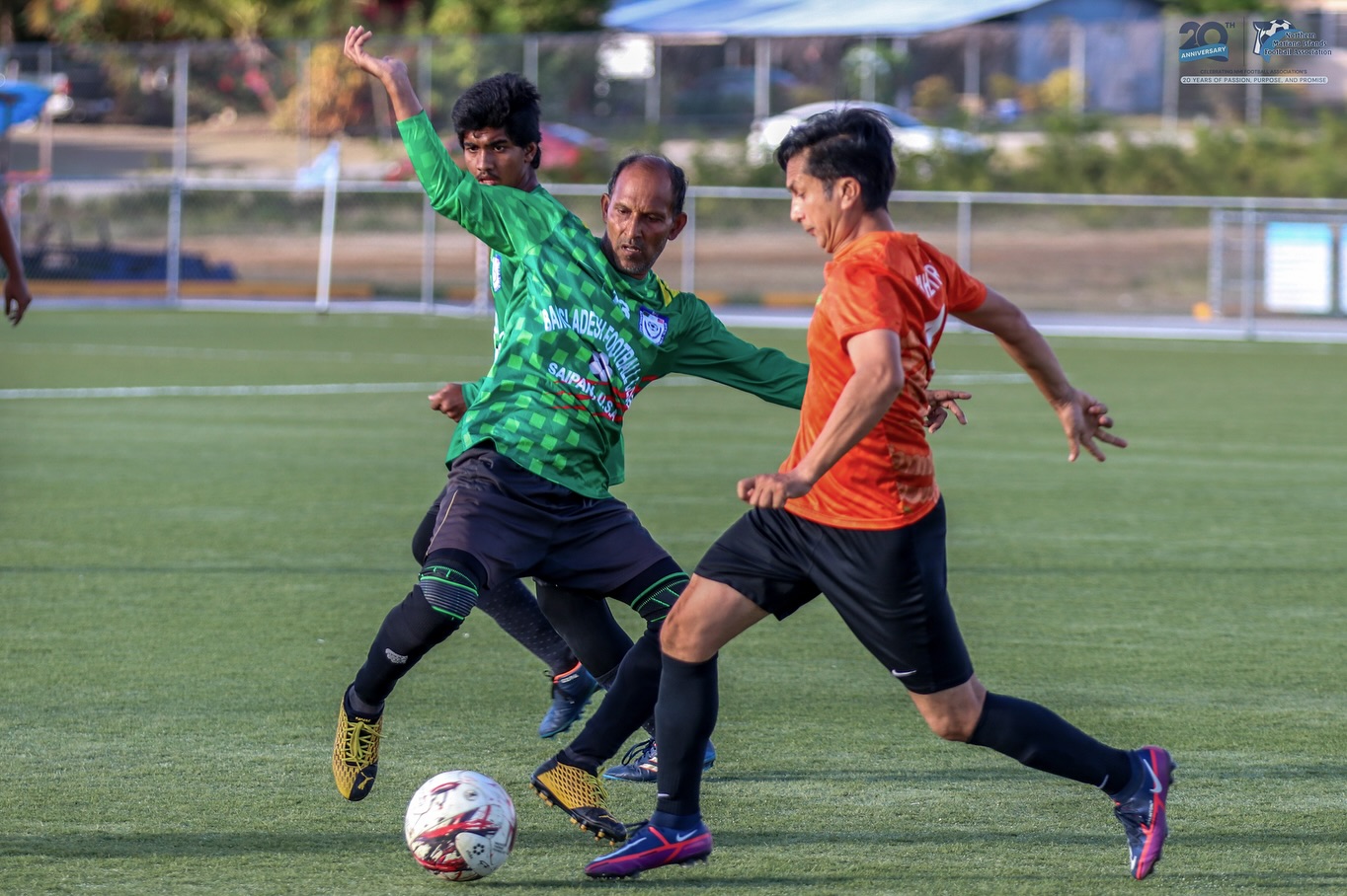 No photo description available.