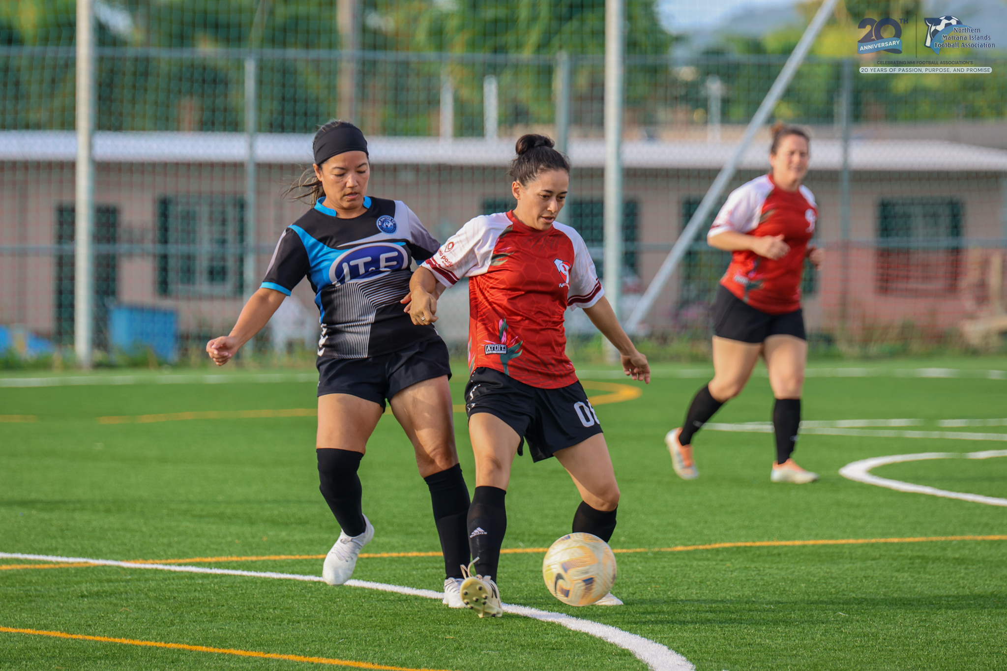 No photo description available.