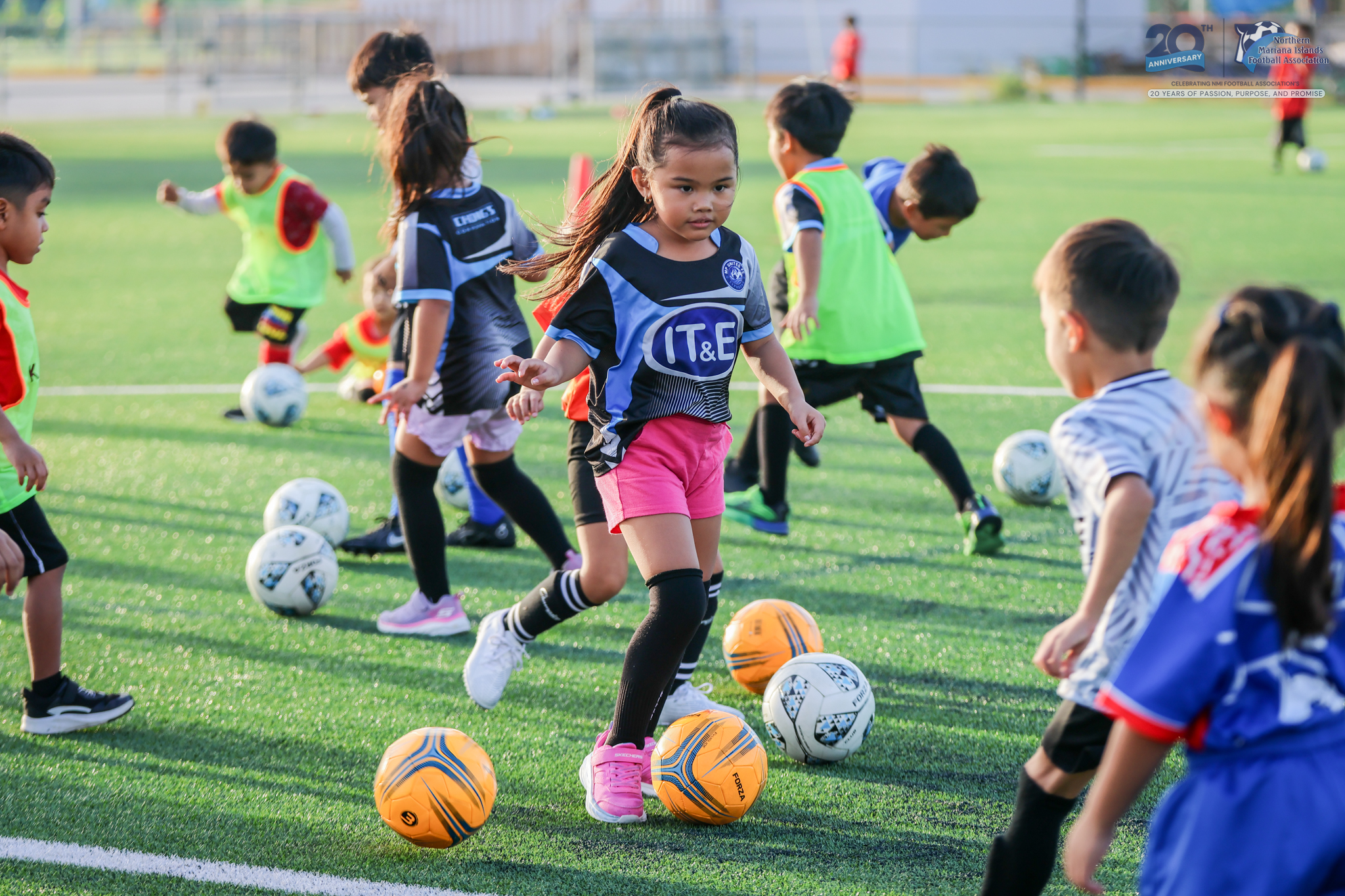 No photo description available.