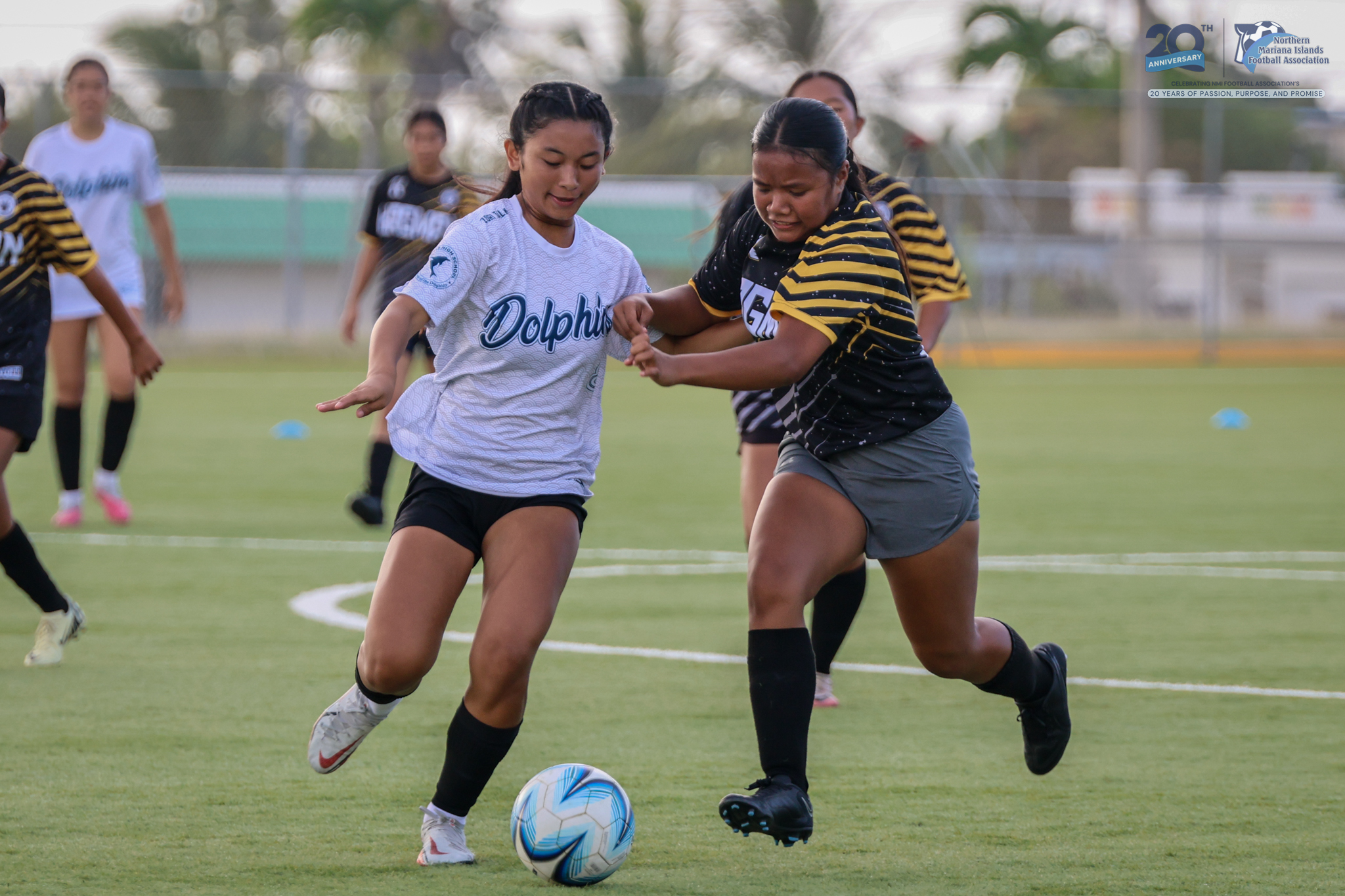 No photo description available.