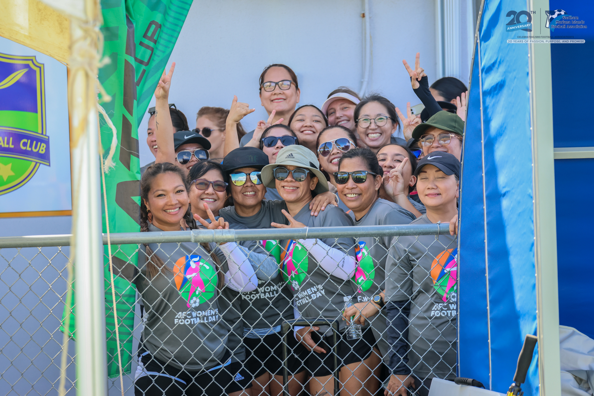 No photo description available.