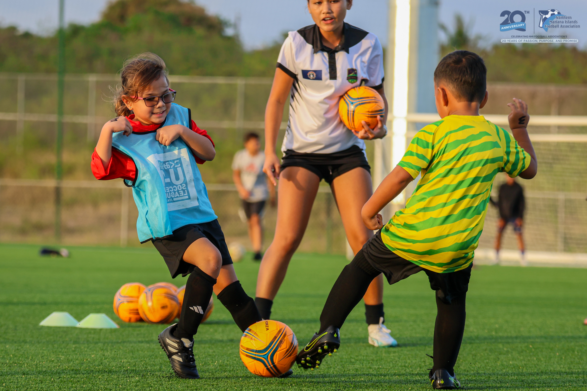 No photo description available.