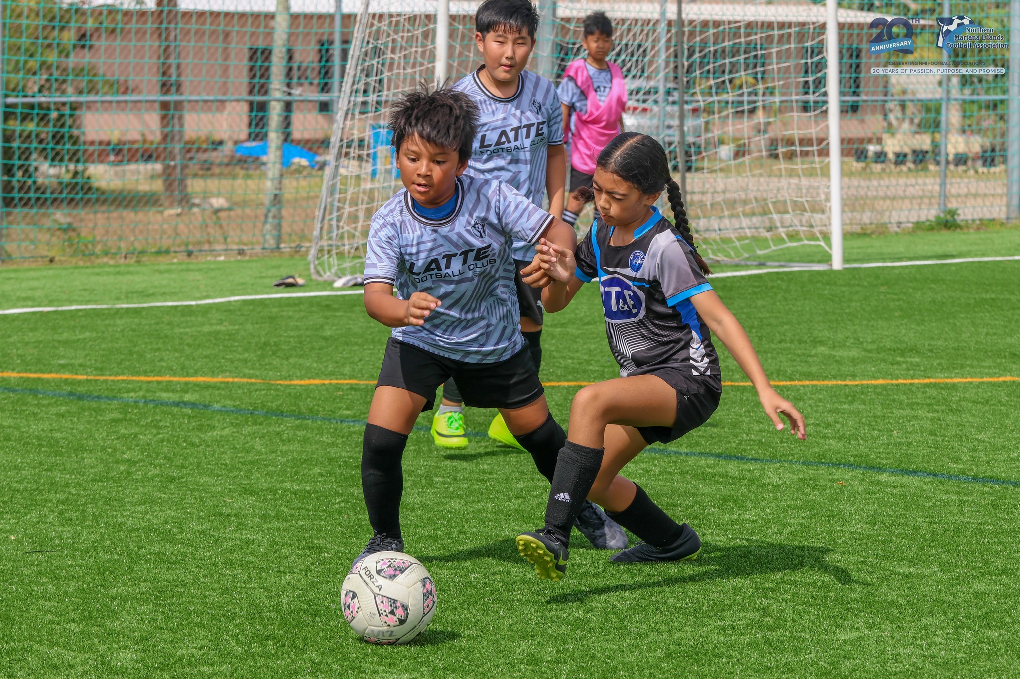 No photo description available.