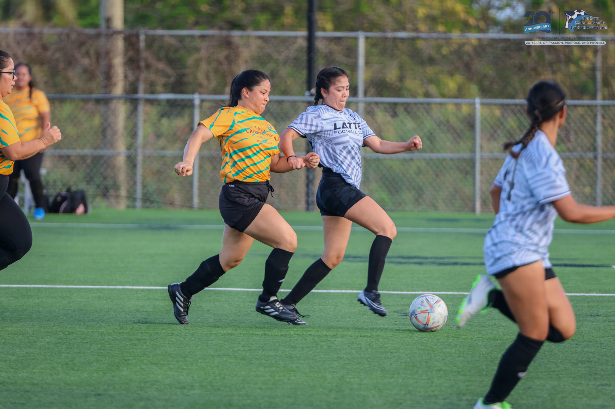 No photo description available.