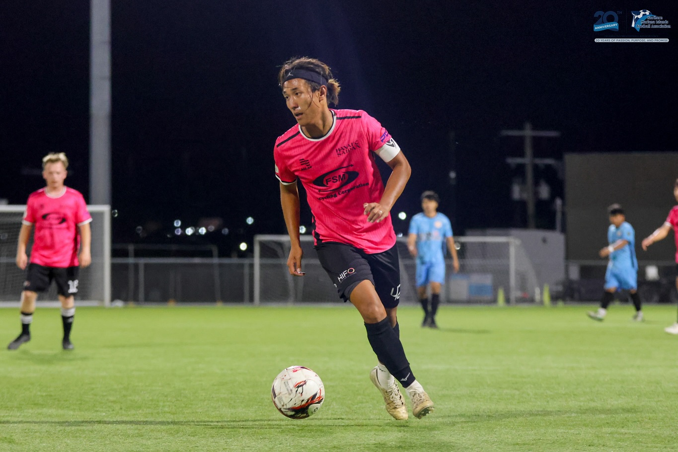 No photo description available.