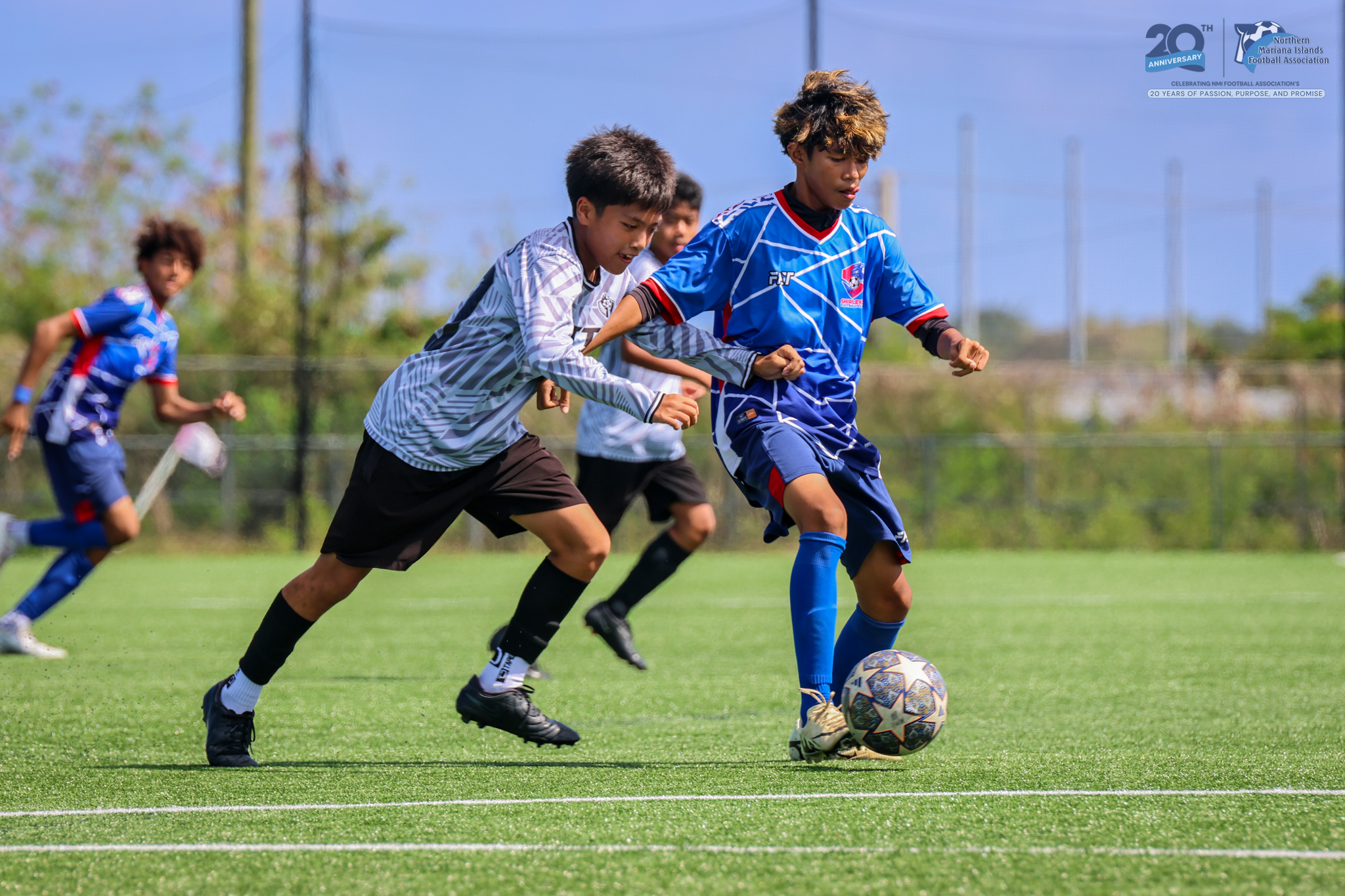 No photo description available.