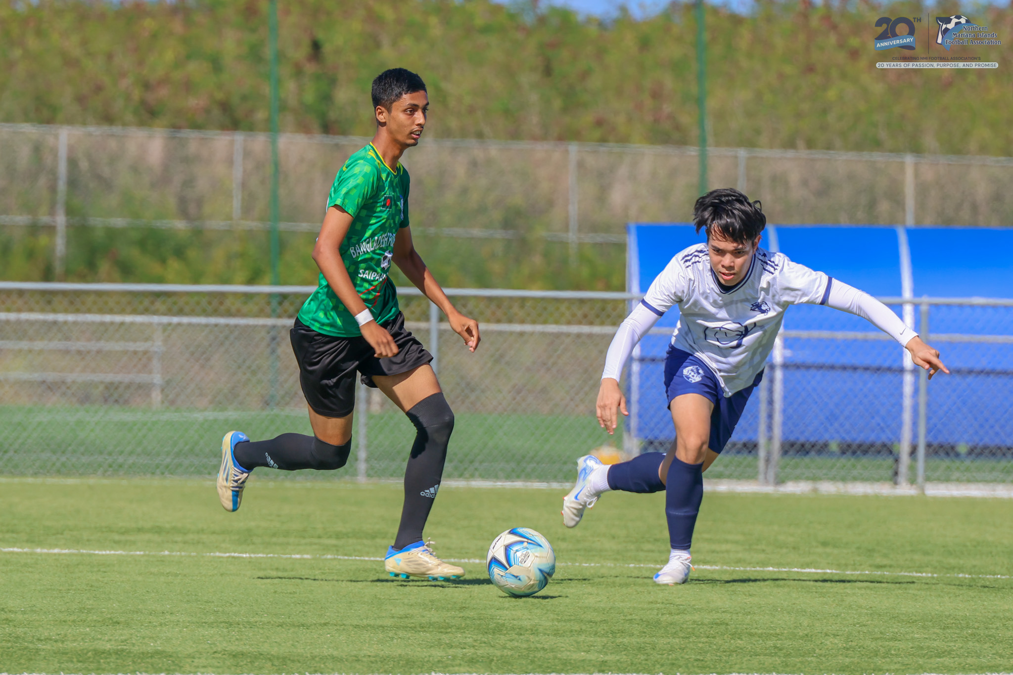 No photo description available.