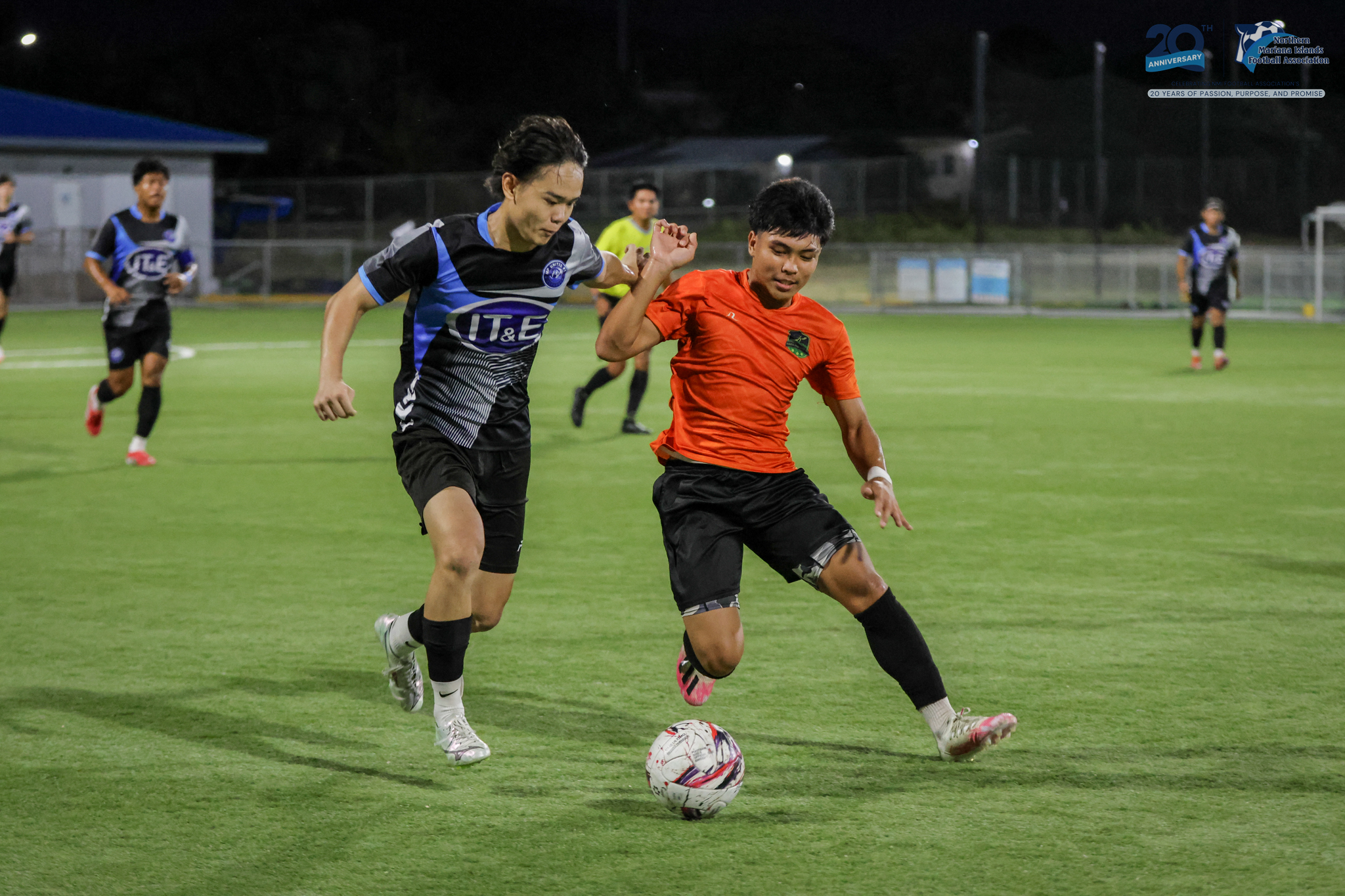 No photo description available.