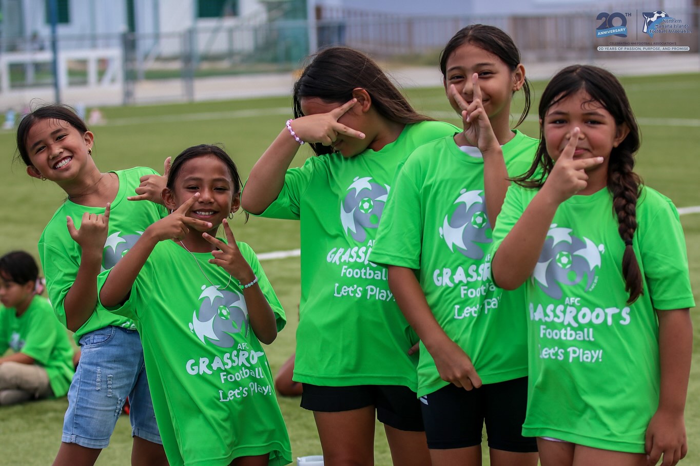 No photo description available.