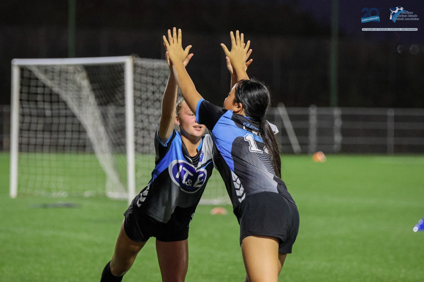 No photo description available.