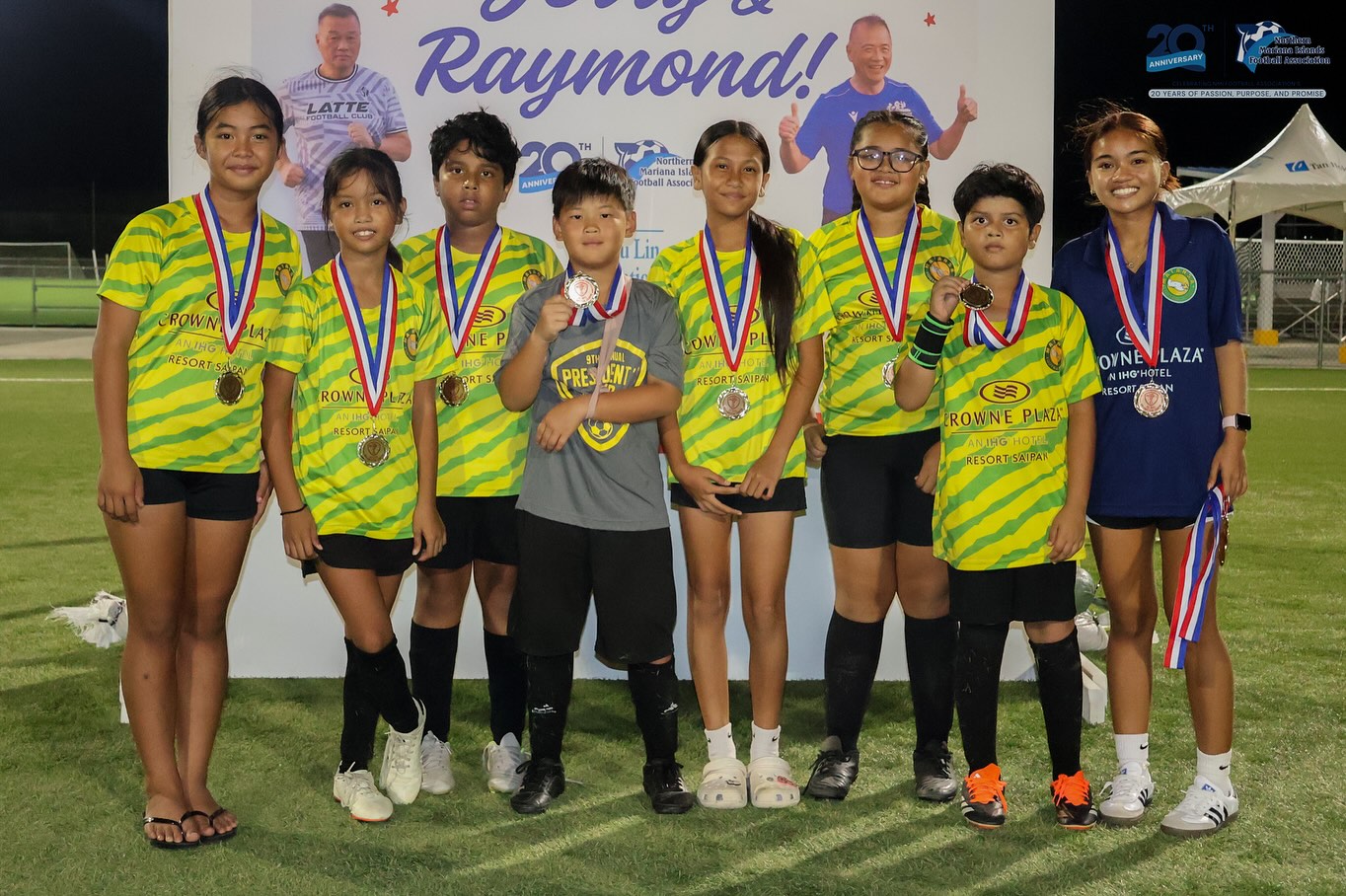 No photo description available.