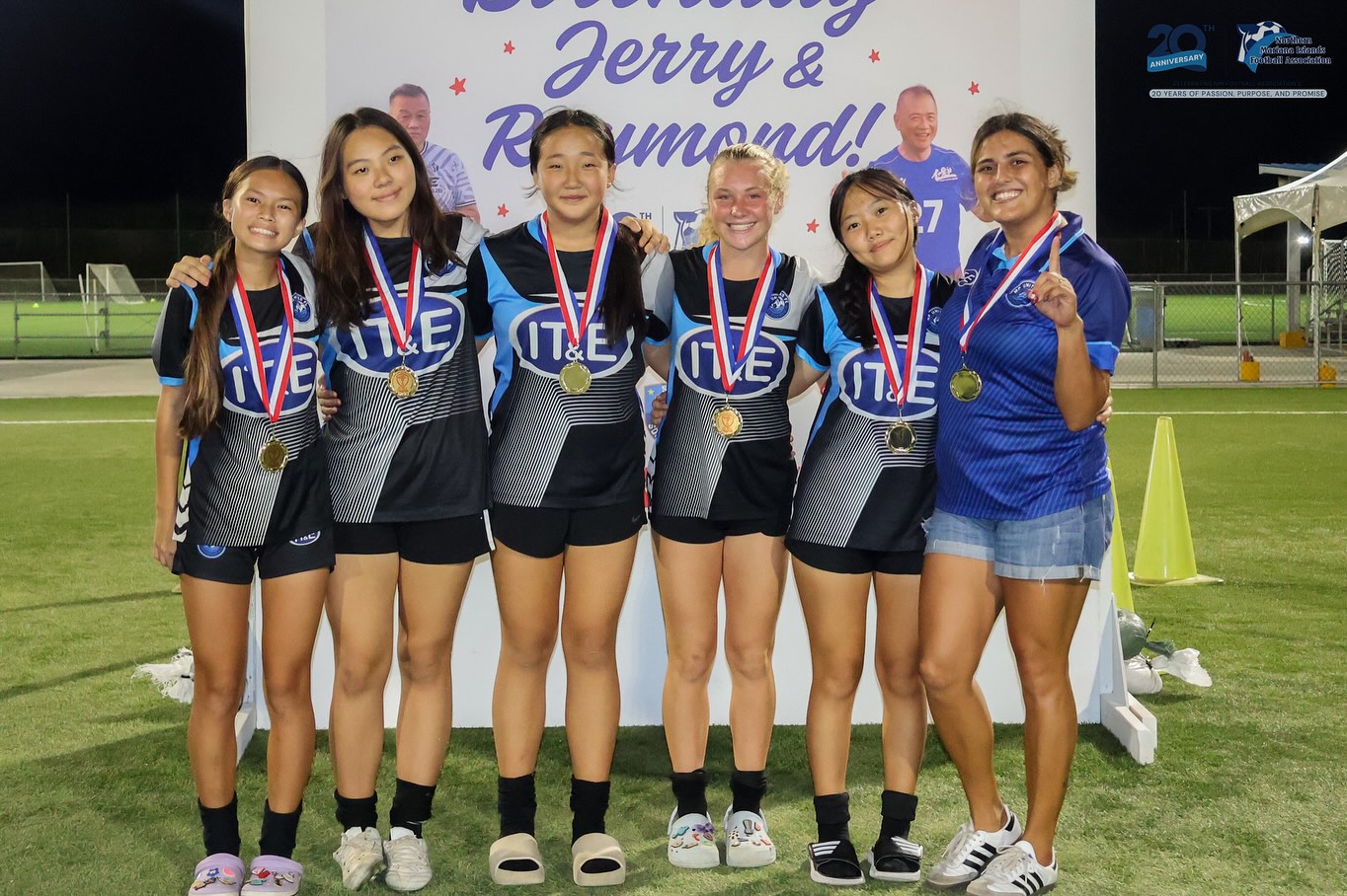 No photo description available.