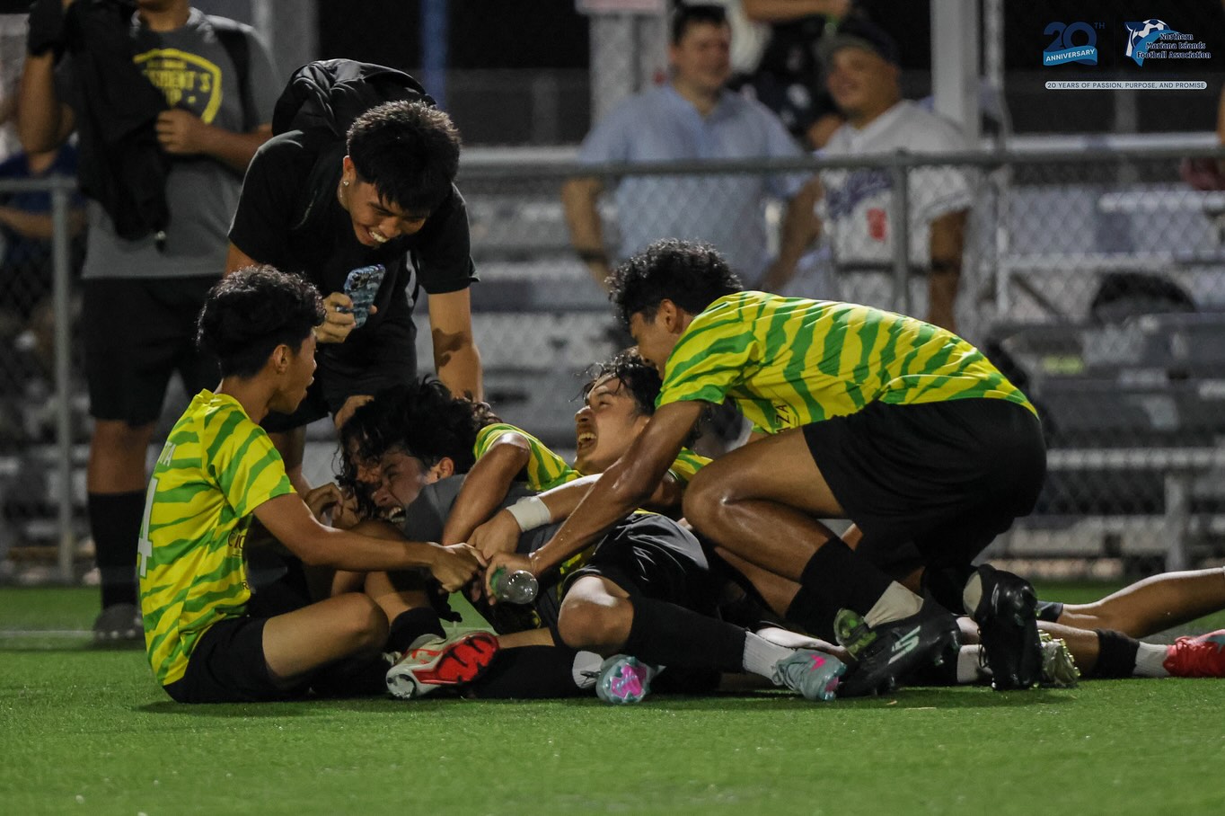 No photo description available.