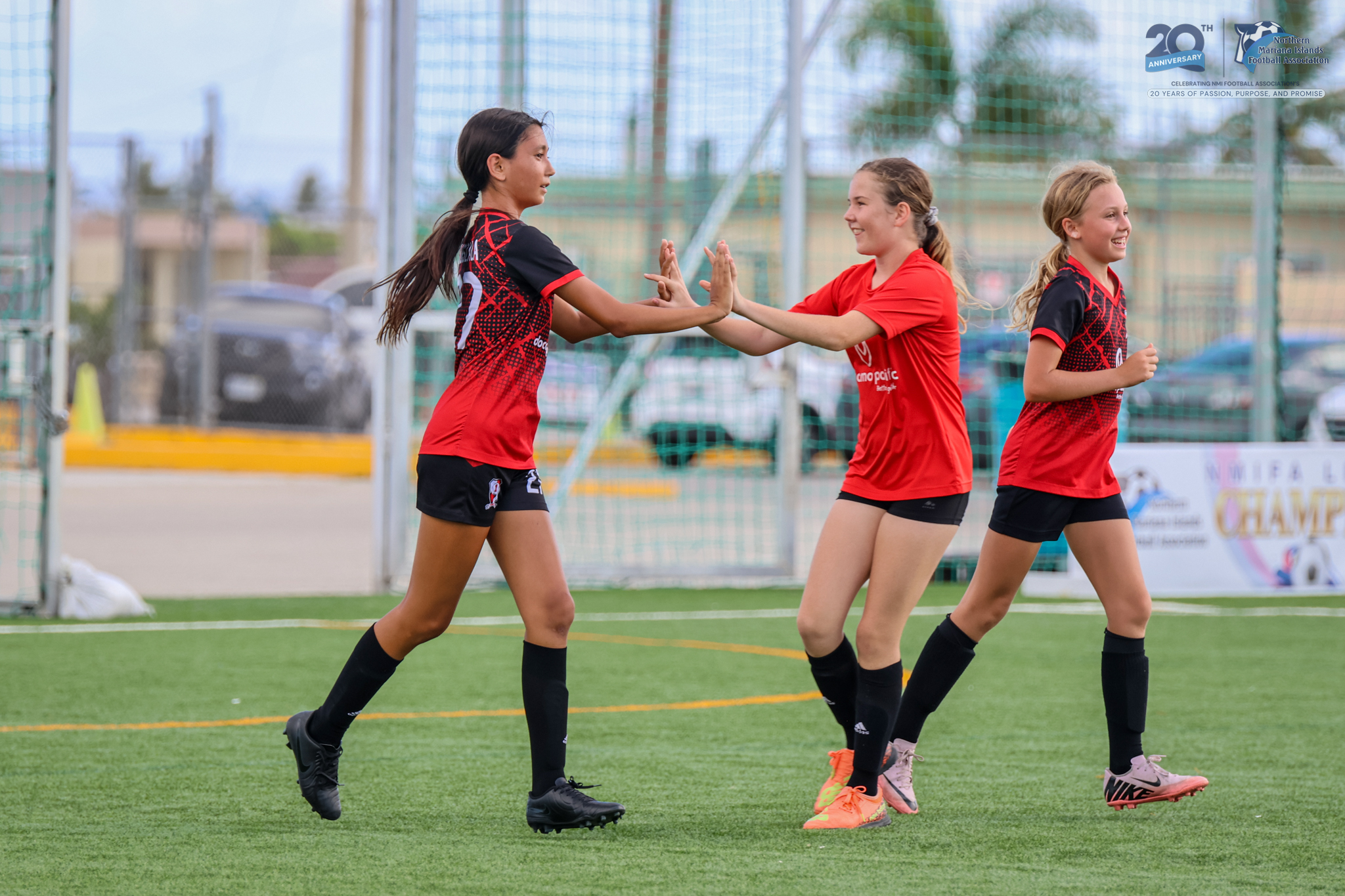 No photo description available.