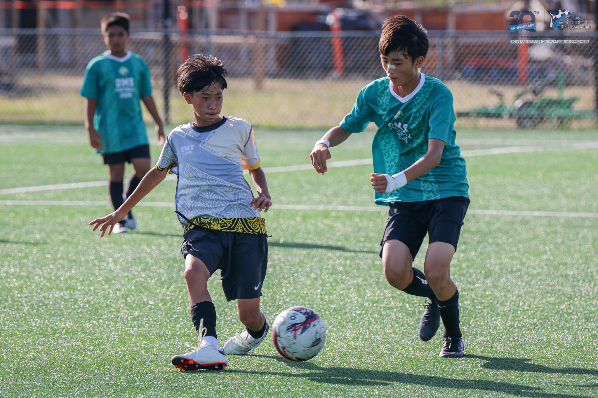 No photo description available.