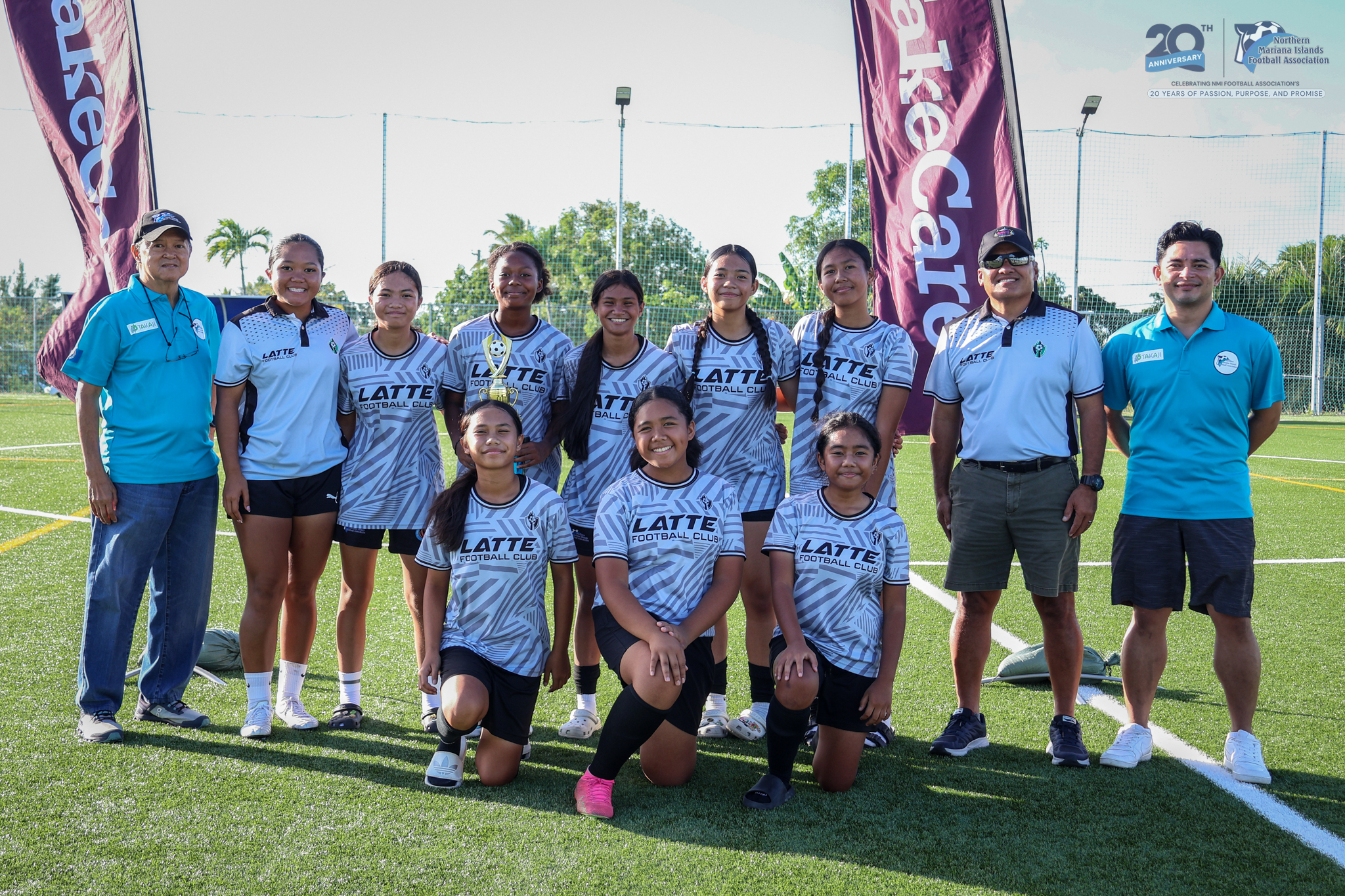 No photo description available.