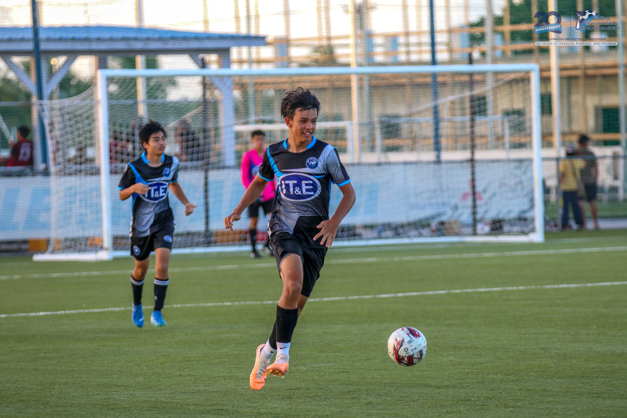 No photo description available.