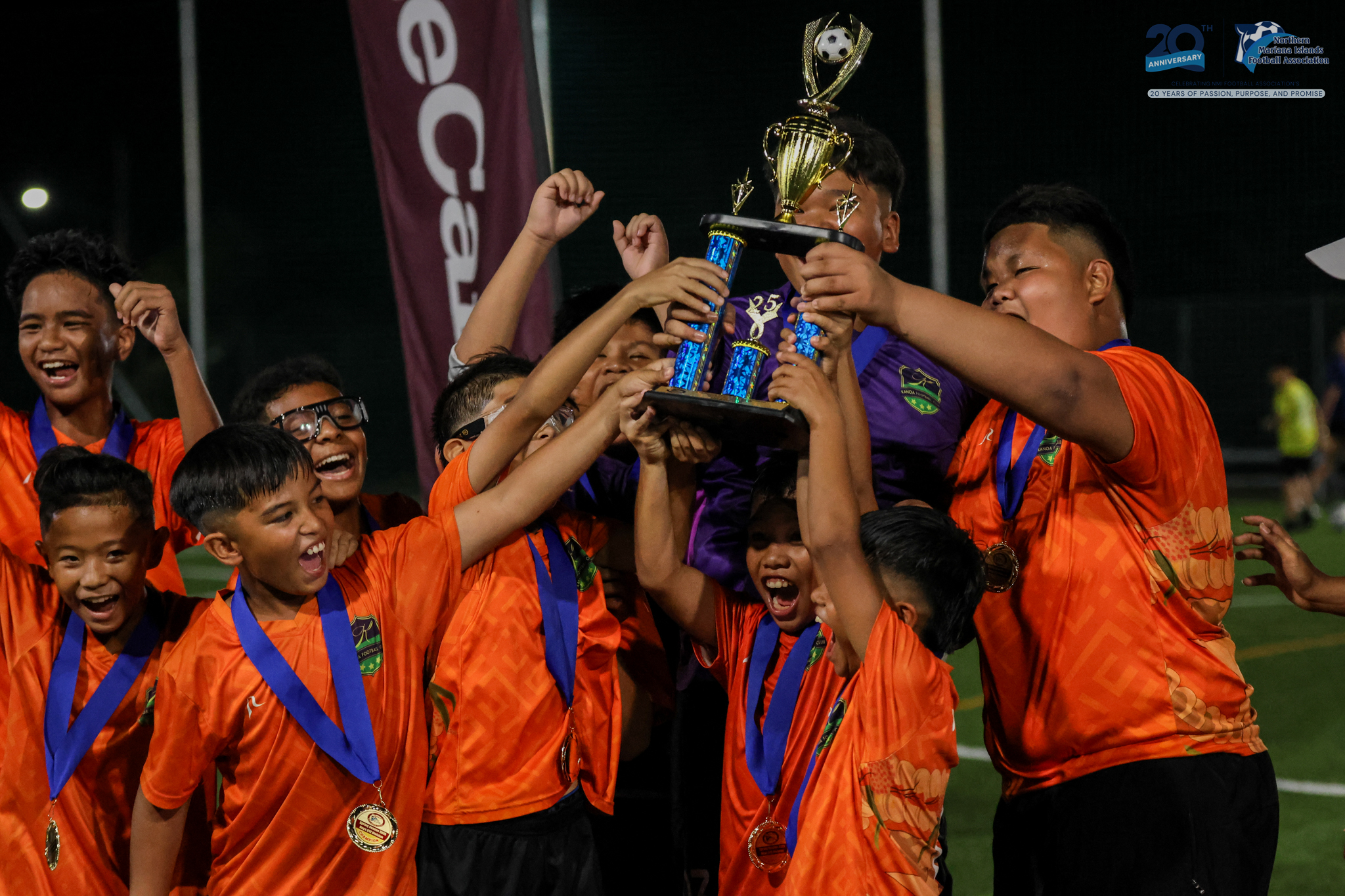 No photo description available.