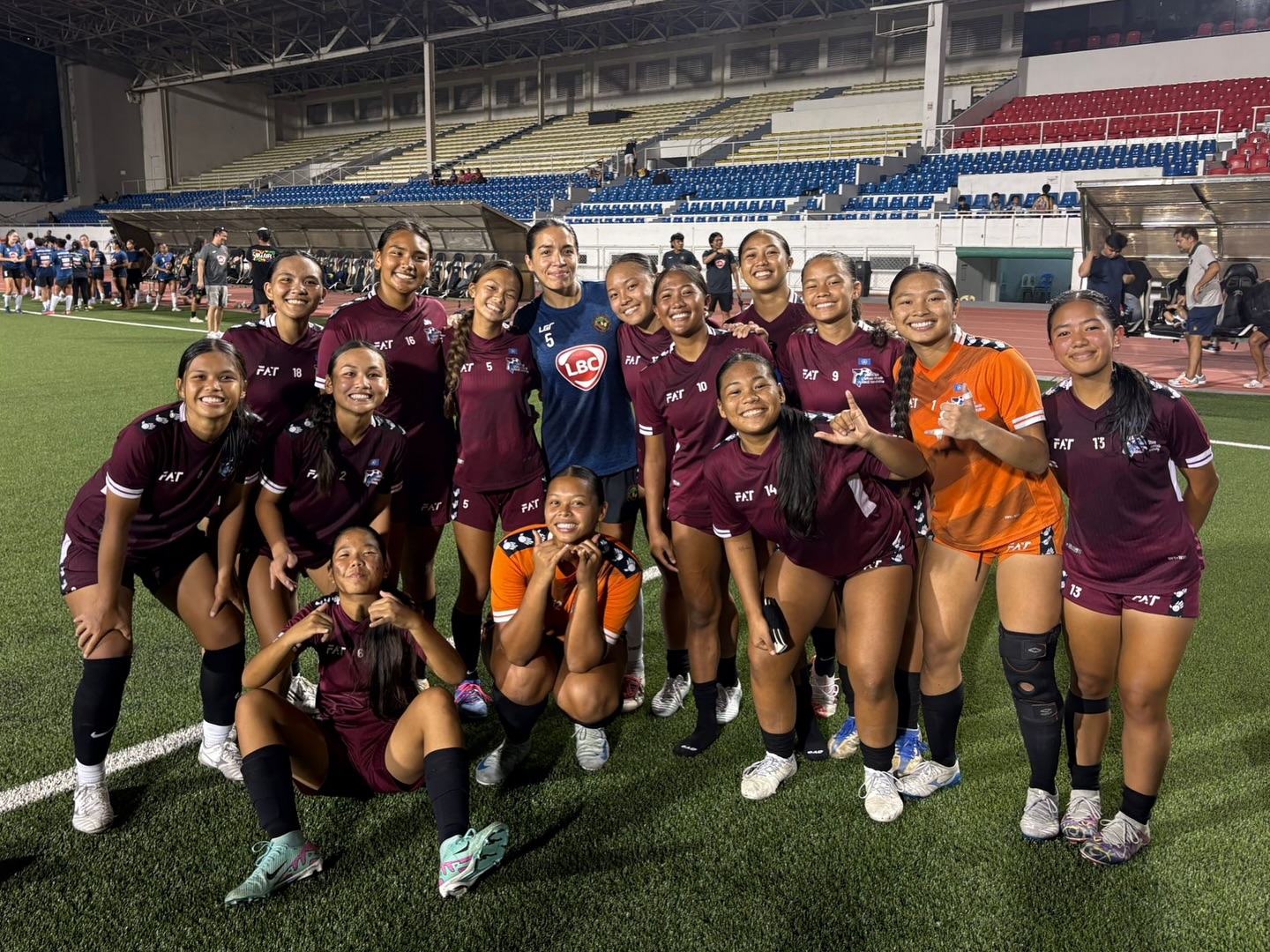 May be an image of 11 people, people playing soccer and text that says 'ፖለፒ FAT FAS LBC FKT PAT 41 54 FAT 15 CAT'