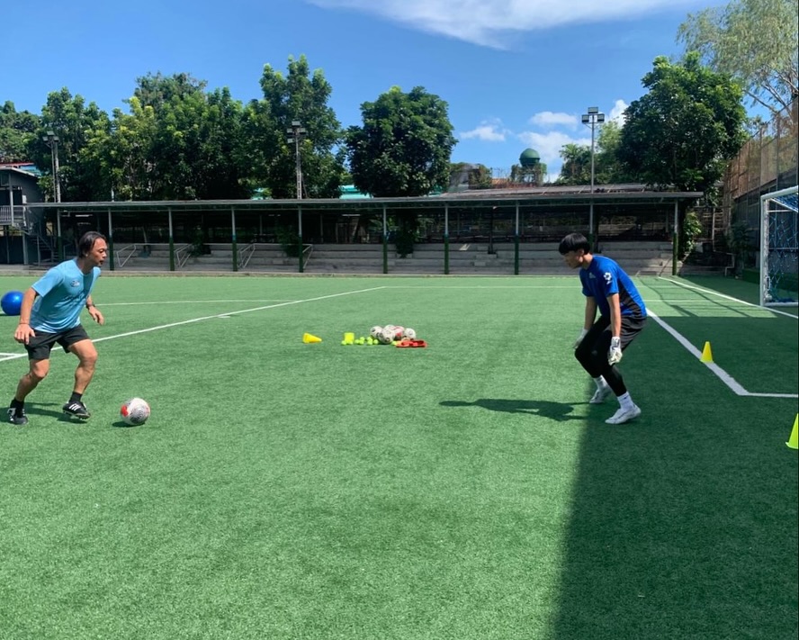 May be an image of soccer and football